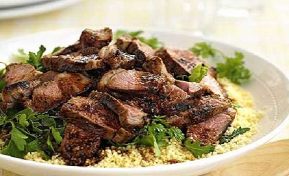 Couscous à l'agneau épicé