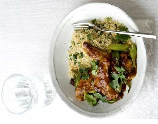 Couscous au poulet et aux abricots