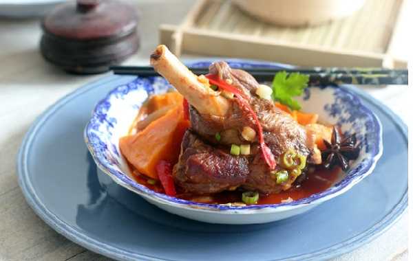 Tajine de mouton aux pommes de terre