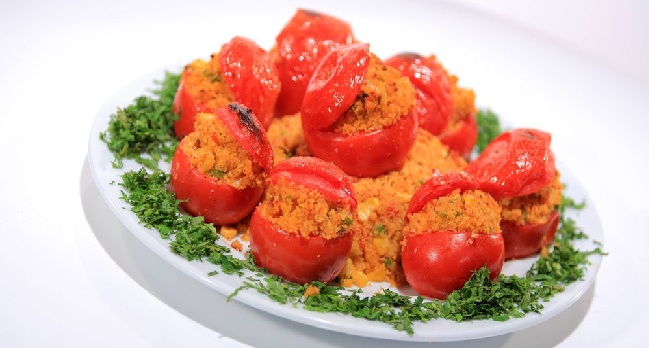 Tomates farcies au couscous